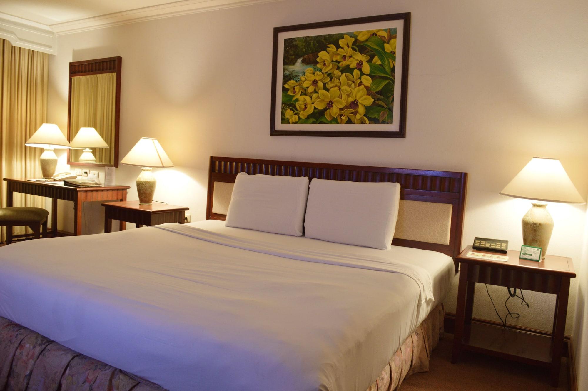 Grand Regal Hotel Davao City Dış mekan fotoğraf