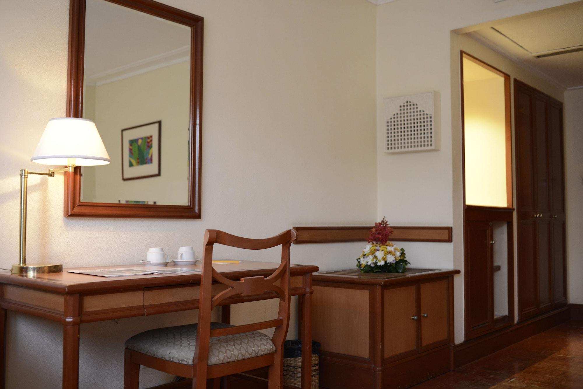 Grand Regal Hotel Davao City Dış mekan fotoğraf