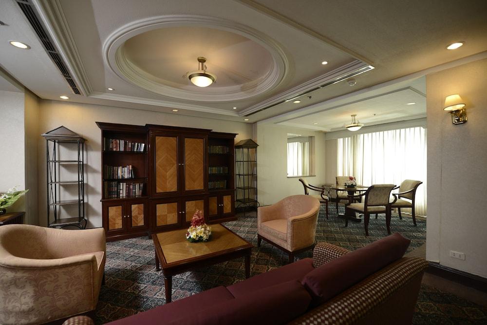 Grand Regal Hotel Davao City Dış mekan fotoğraf