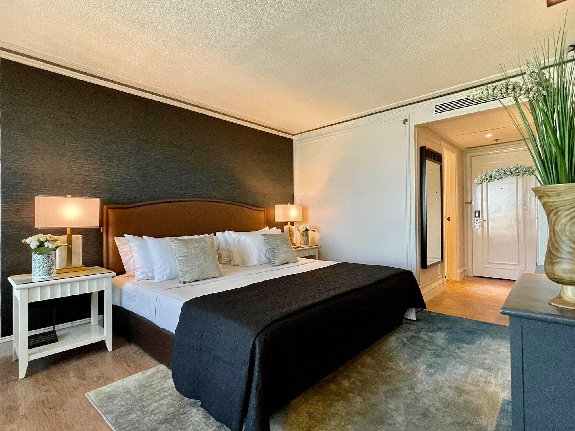 Grand Regal Hotel Davao City Dış mekan fotoğraf