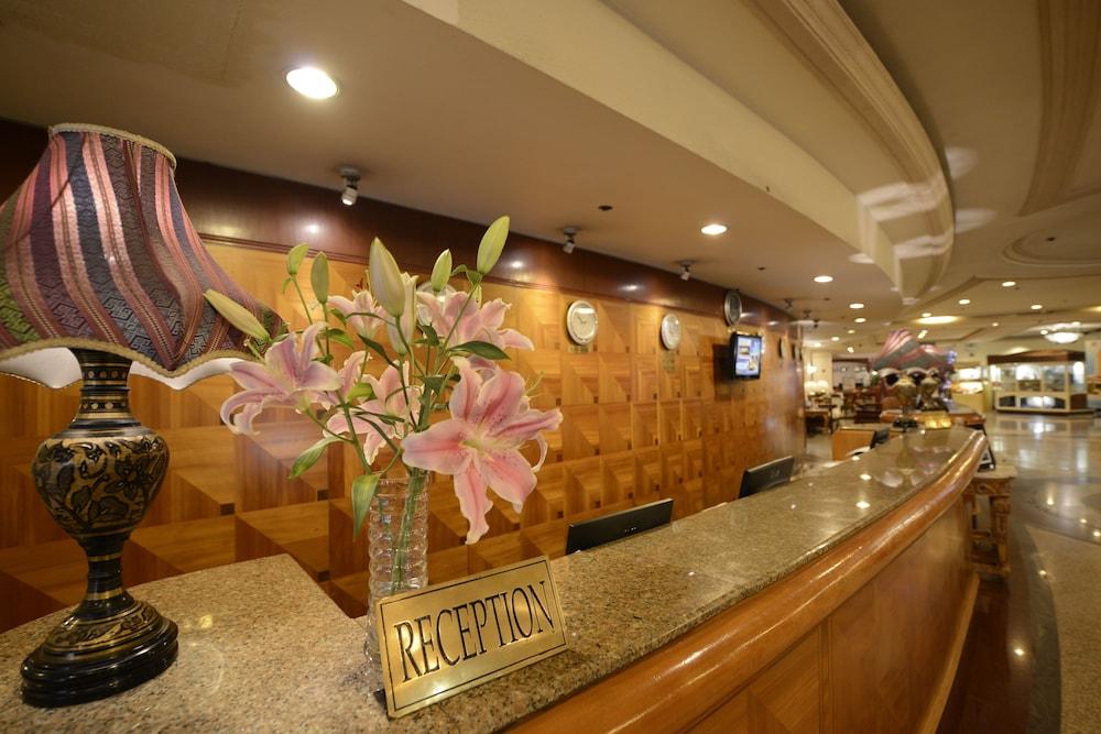 Grand Regal Hotel Davao City Dış mekan fotoğraf